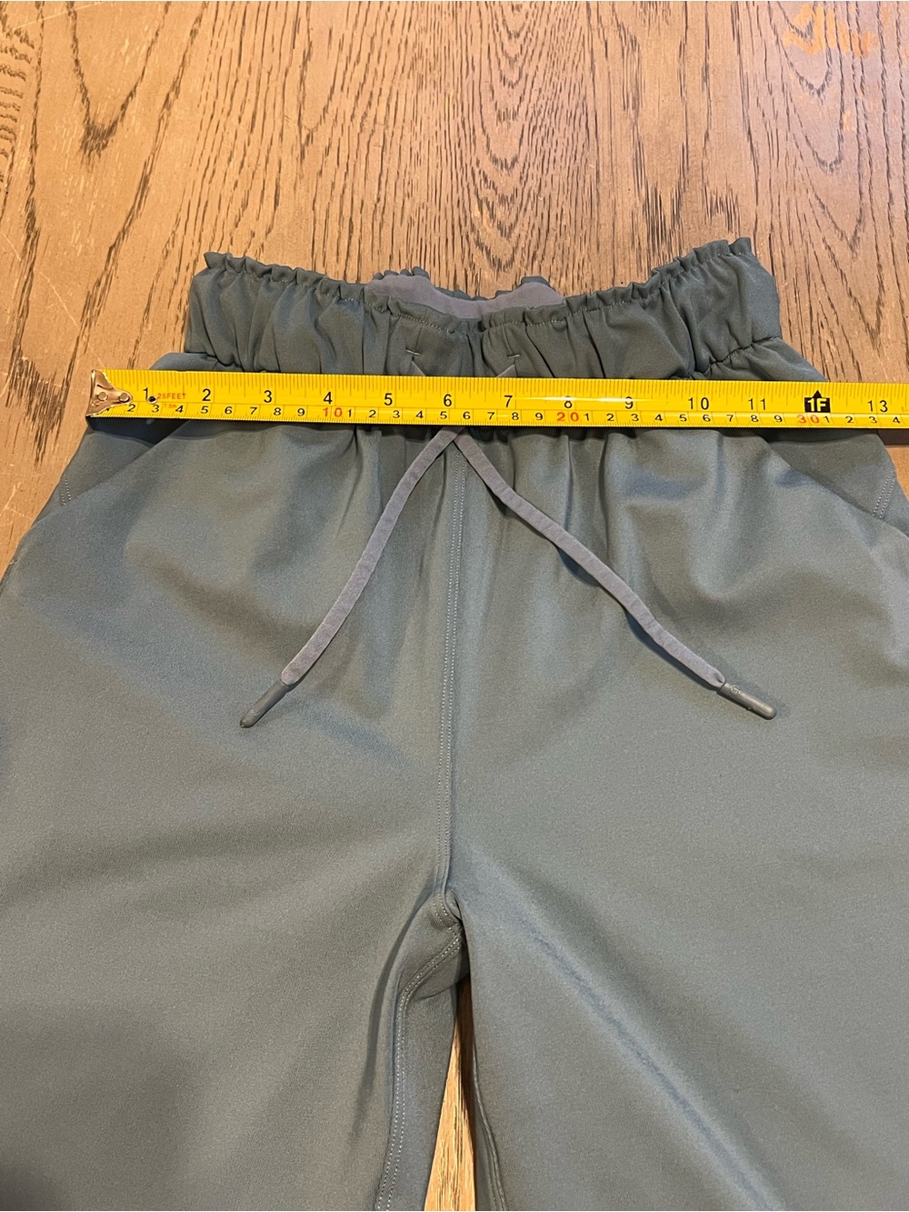 lululemon athletica Keep Moving Pant - Picture 5 of 6
